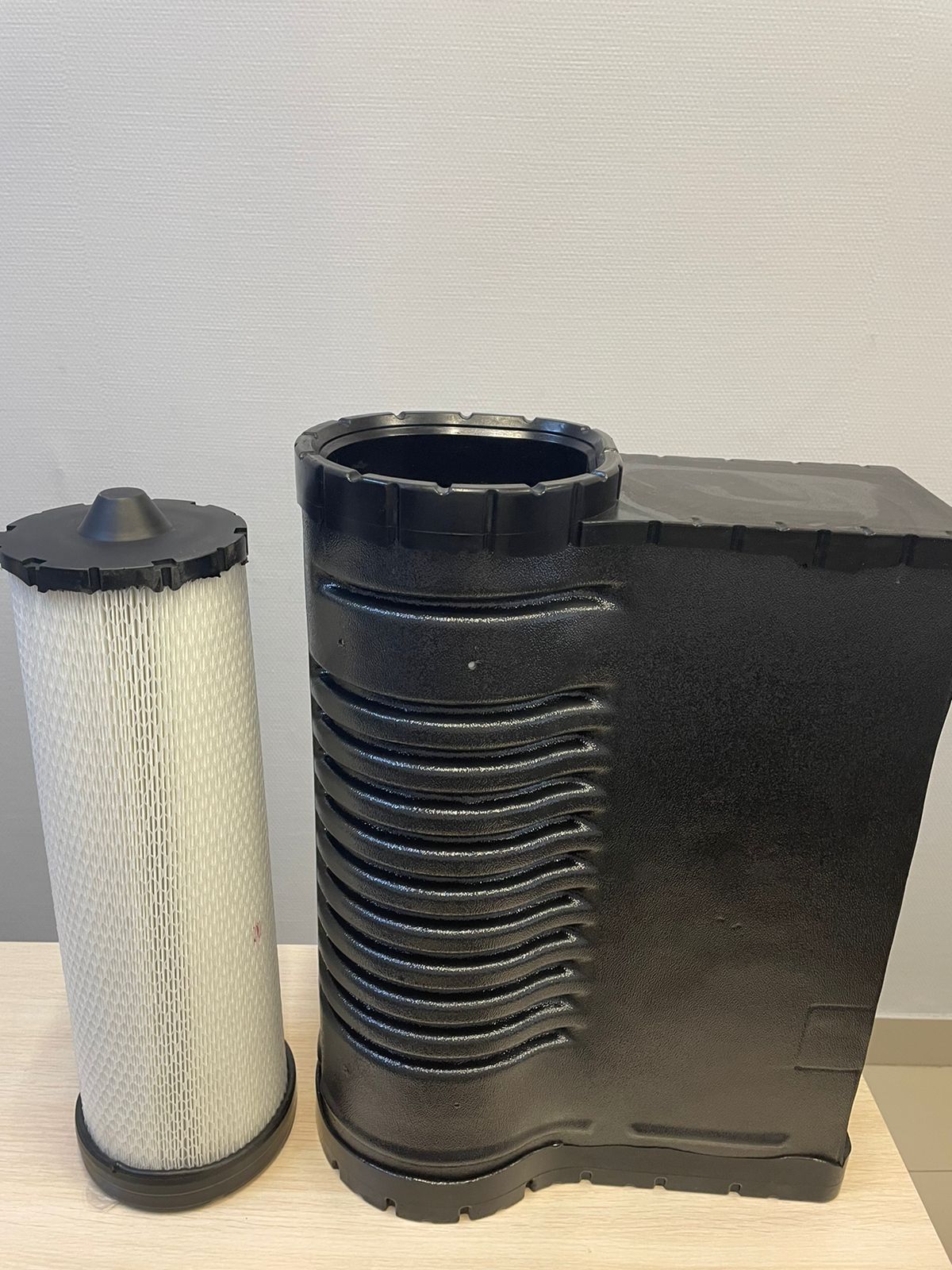 Воздушный фильтр в сборе 331-8108+577-1435 запчасти от Ла-спецтрак